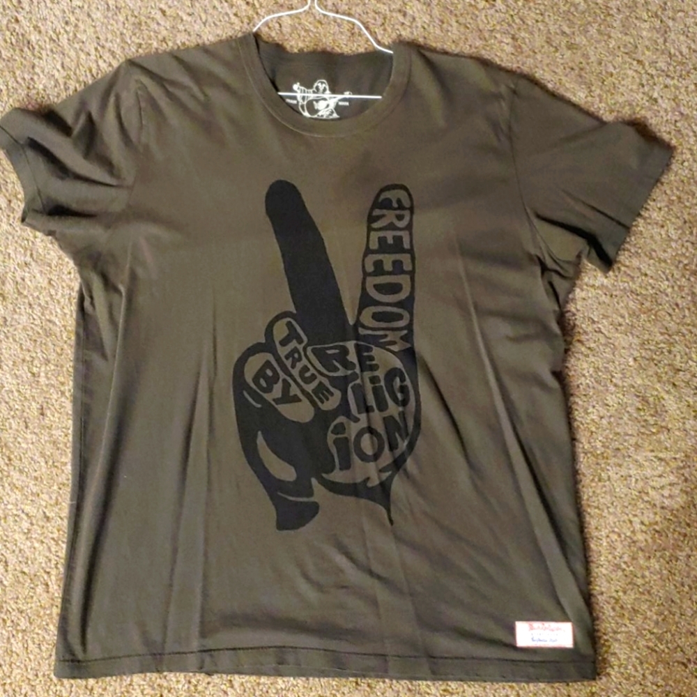 True Religion shirt